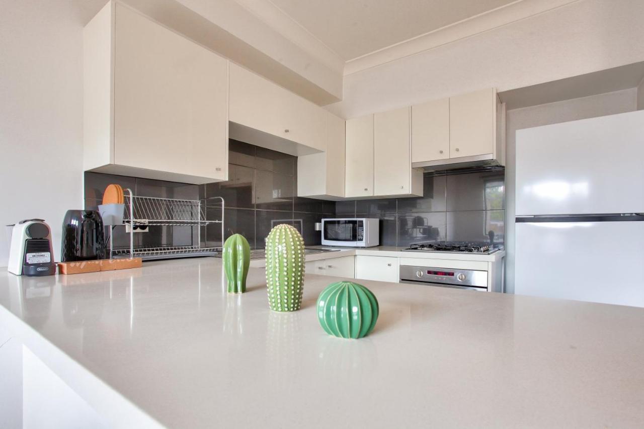 Cozy 2 Bedroom Apartment Surry Hills ซิดนีย์ ภายนอก รูปภาพ