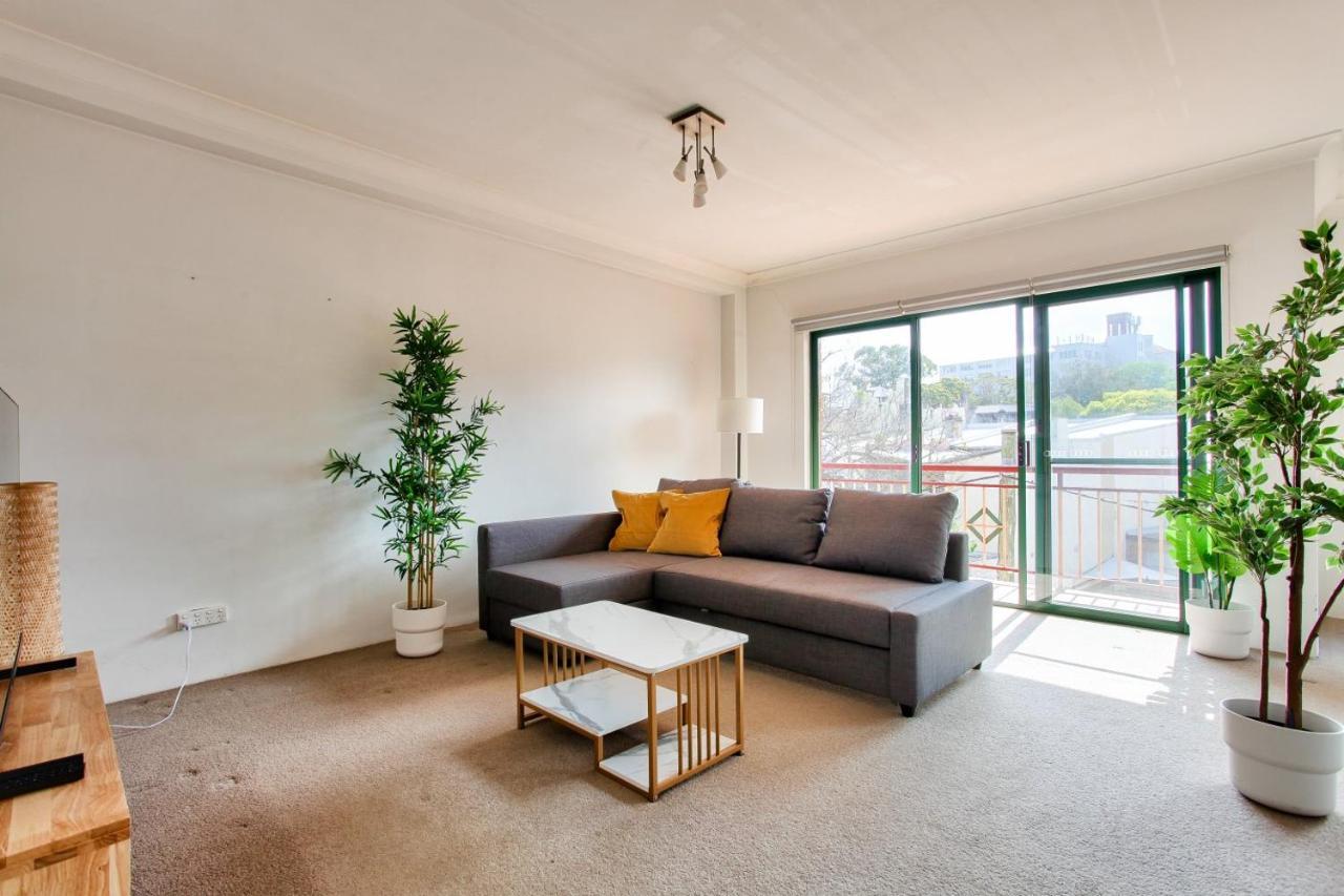 Cozy 2 Bedroom Apartment Surry Hills ซิดนีย์ ภายนอก รูปภาพ